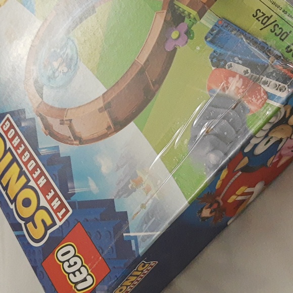 LEGO Sonic the Hedgehog Green Hill Zone Loop Challenge COMPLETE WITH BOX DAMAGE - Picture 12 of 16